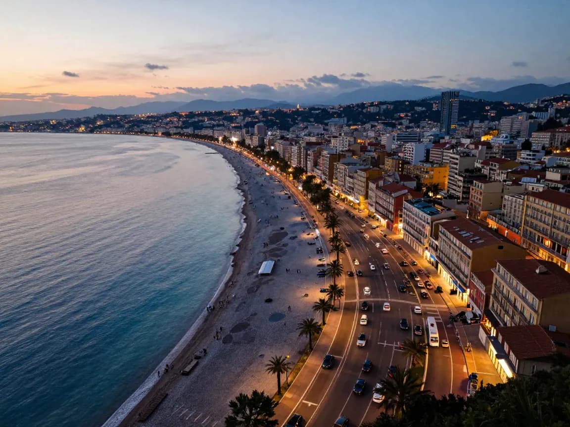 Promenade des Anglais in Nice, with the Baie des Anges beyond